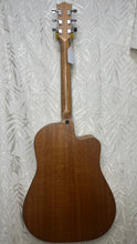 Load image into Gallery viewer, Maton EM225C LH in Hiscox Case
