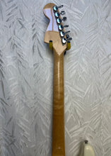 Load image into Gallery viewer, Ason Strat copy 70s in Case with Strap
