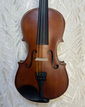 Load image into Gallery viewer, Vivo Encore 34 Student Violin Outfit with Alphayu strings Secondhand
