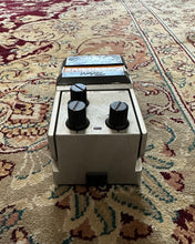 Load image into Gallery viewer, Tokai TOD-1 Overdrive Vintage OD Pedal
