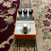 Load image into Gallery viewer, Mozztronics FZ-1 Classic Fuzz Secondhand - Upwey Music
