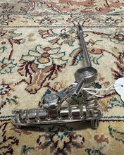 Load image into Gallery viewer, Duesenberg Les Trem II
