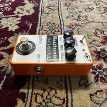 Load image into Gallery viewer, Mozztronics FZ-1 Classic Fuzz Secondhand - Upwey Music

