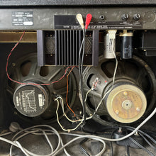 Load image into Gallery viewer, Yamaha G100 B-212 Vintage Guitar Amp
