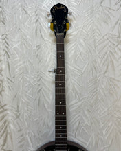 Load image into Gallery viewer, Fender 5 String Banjo (No Tone ring) in Bag - Upwey Music
