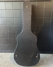 Load image into Gallery viewer, Ashton Dreadnaught acoustic guitar case - Upwey Music
