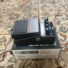 Load image into Gallery viewer, Boss MT-2 Metal Zone Pedal Secondhand
