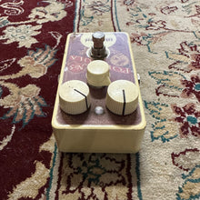 Load image into Gallery viewer, Catalinbread Formula No.5 Overdive - Upwey Music
