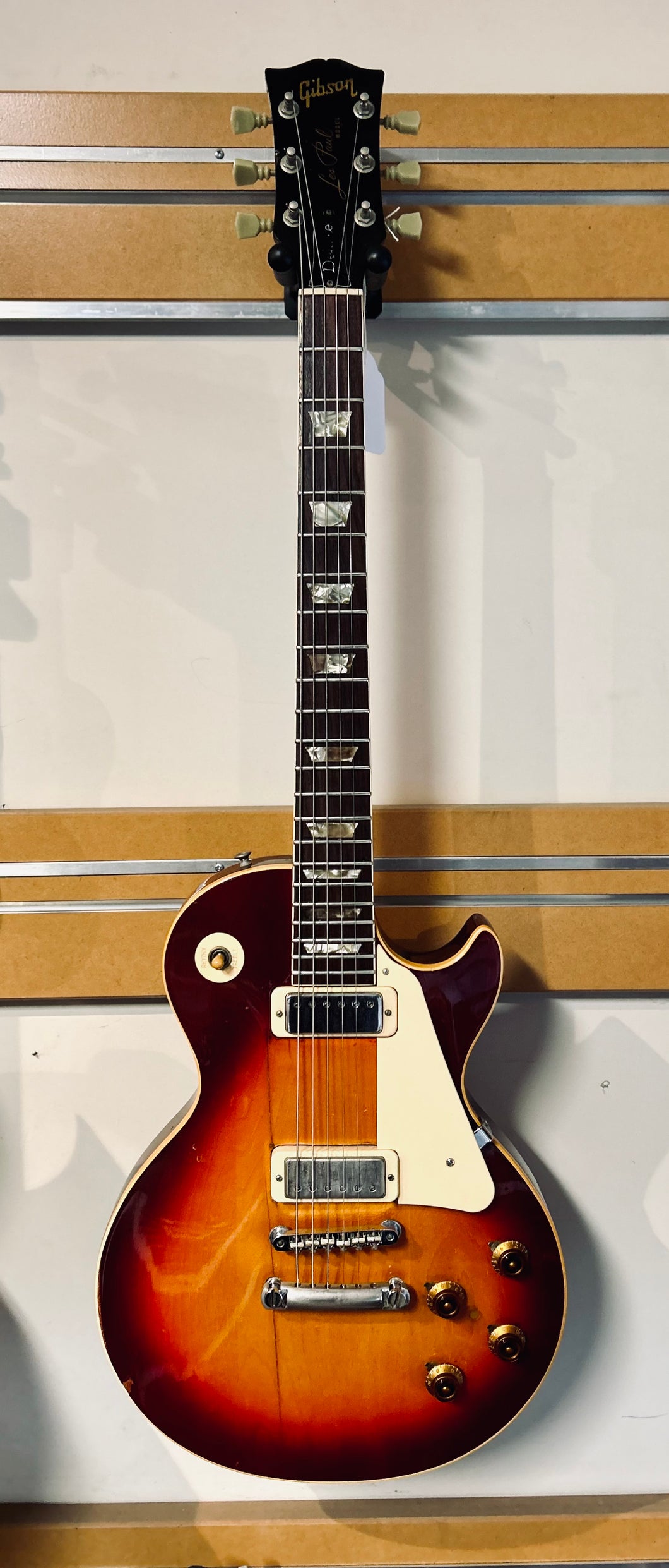 Gibson Les Paul Deluxe Circa 1974 CHerry Bursty in OHSC