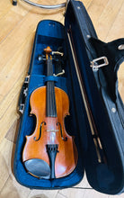 Load image into Gallery viewer, Camber 201 12.5 Viola in Case with Bow Tonica Strings
