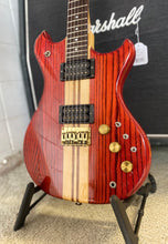 Load image into Gallery viewer, Westone Thunder 1A electric Guitar in case VINTAGE 1982
