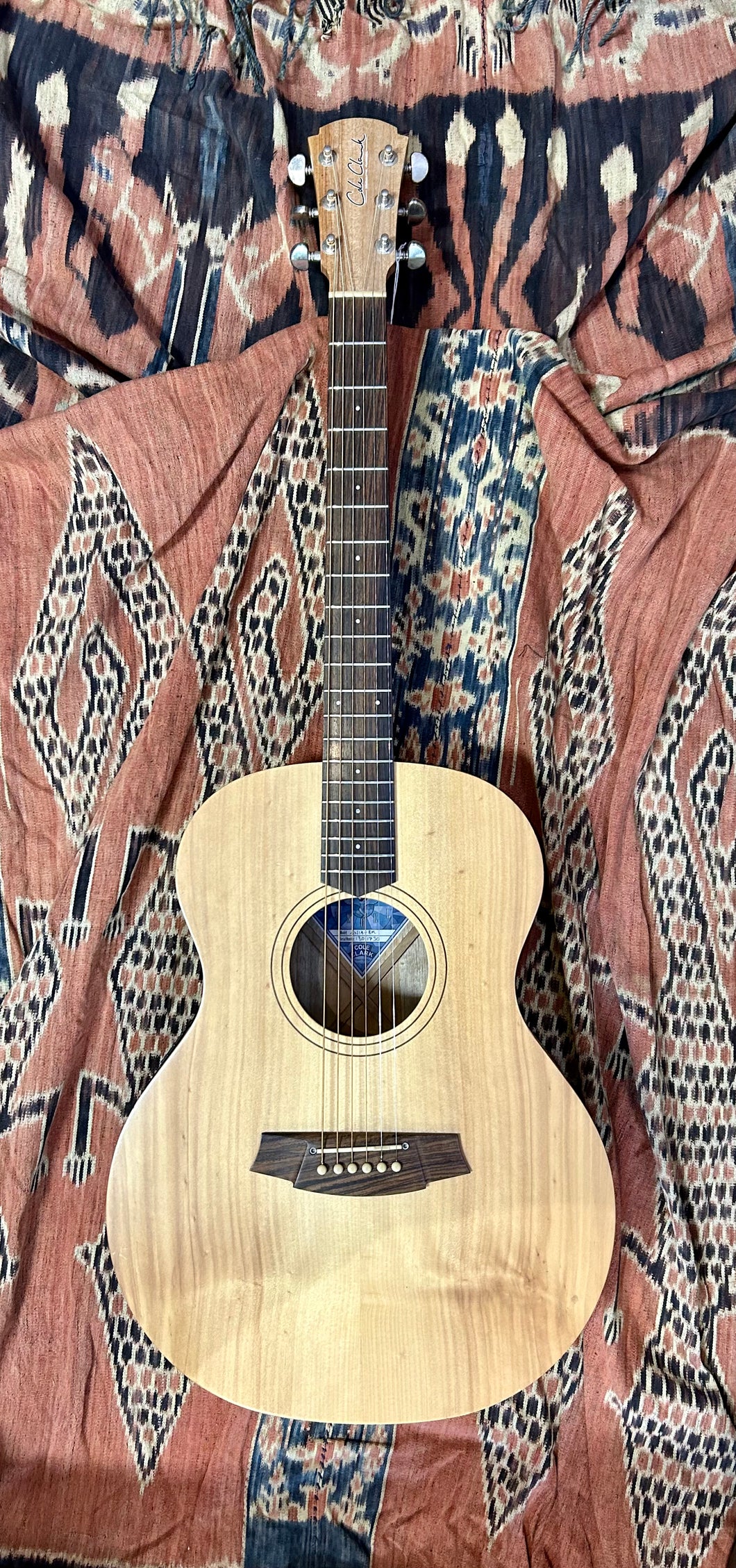 Cole Clark Angel 1 Electric in OHSC Secondhand QLD Maple Bunya