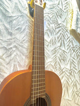 Load image into Gallery viewer, Alhambra College model Classical guitar in OSC
