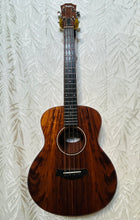 Load image into Gallery viewer, Taylor GS Mini Bass in Case Secondhand
