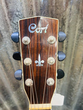 Load image into Gallery viewer, Cort 750 Dreadnaught Secondhand with padded bag
