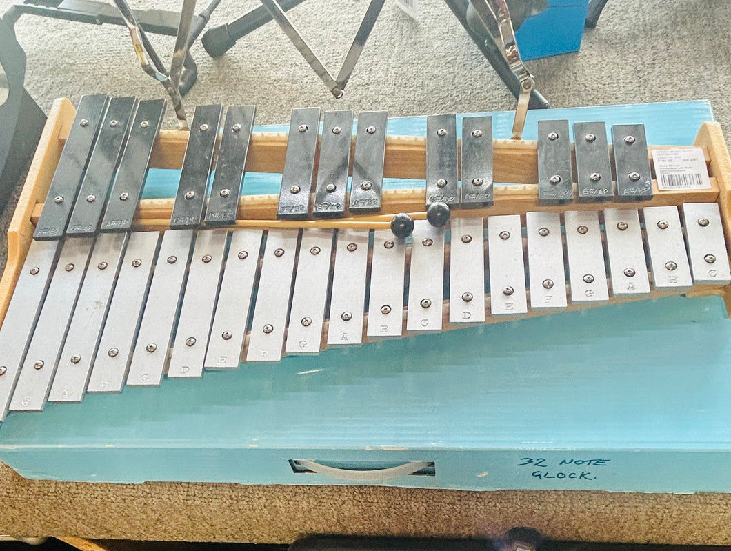 Mitello 32 Note Glockenspiel with Music stand Secondhand
