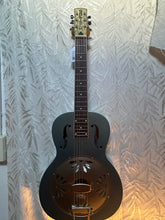 Load image into Gallery viewer, Gretsch Honey Dipper Square Neck Resonator in Case
