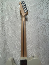 Load image into Gallery viewer, Squier Telecaster Contempary Series Second Hand
