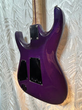 Load image into Gallery viewer, Soundworks Super Strat Secondhand in Case
