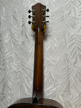 Load image into Gallery viewer, Melody No.26 Archtop Circa 1946 in Case
