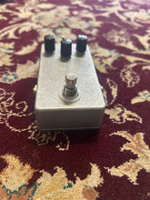 Load image into Gallery viewer, Handmade Modified Bluesbreaker Clone II
