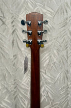 Load image into Gallery viewer, Alvarez MD70CE Solid RW Back and Sides Dreadnaught in case
