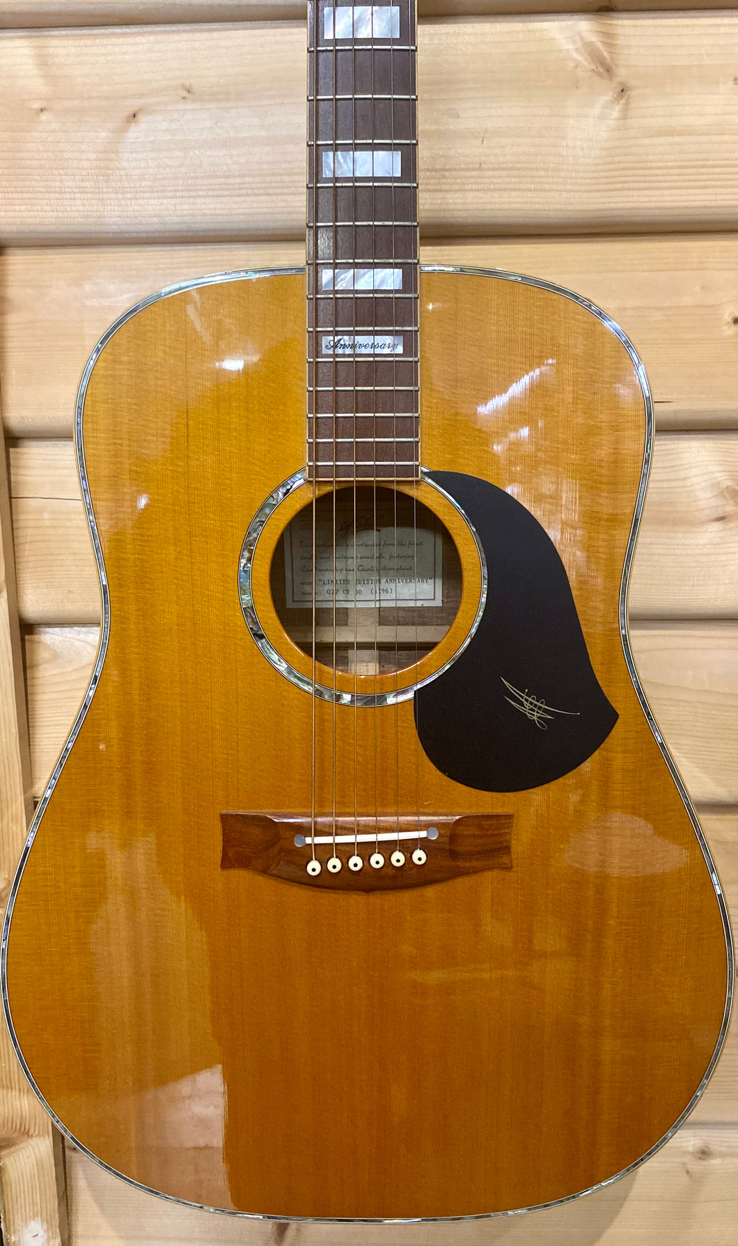 Maton 50th Anniversary Acoustic in Hiscox Case Vintage