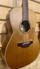 Load image into Gallery viewer, Takamine P3NY Cedar top
