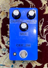 Load image into Gallery viewer, Handmade CE-2 Clone with Mix control w/ NOS MN3007
